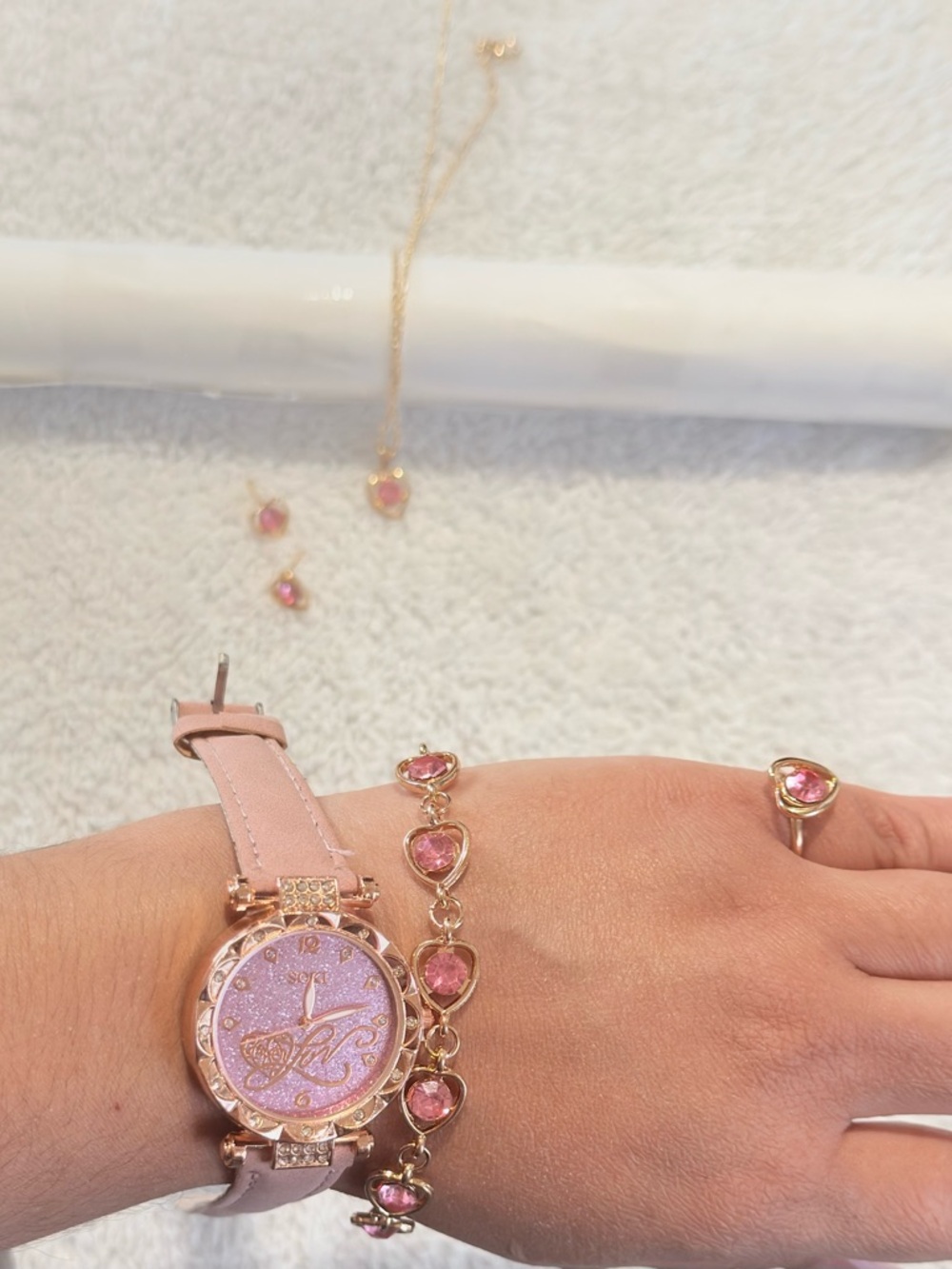 Jewelry Set 5 Pieces: Watch with Glitter, Necklace, Bracelet, Ring and Pink Earr - Picture 7 of 9